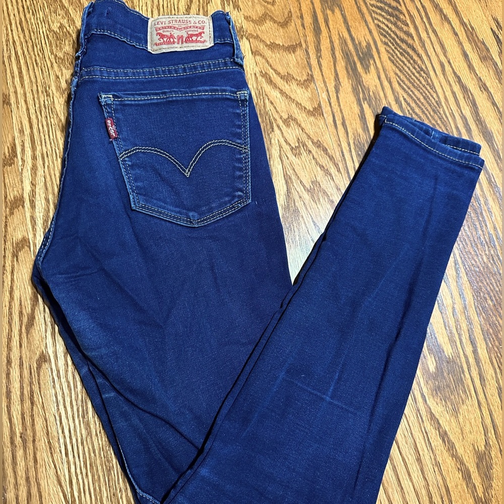 Levi’s 510 super skinny jeans size 26